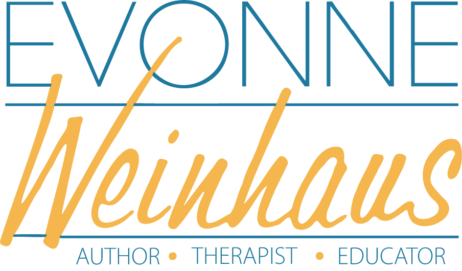 Evonne Weinhaus Logo
